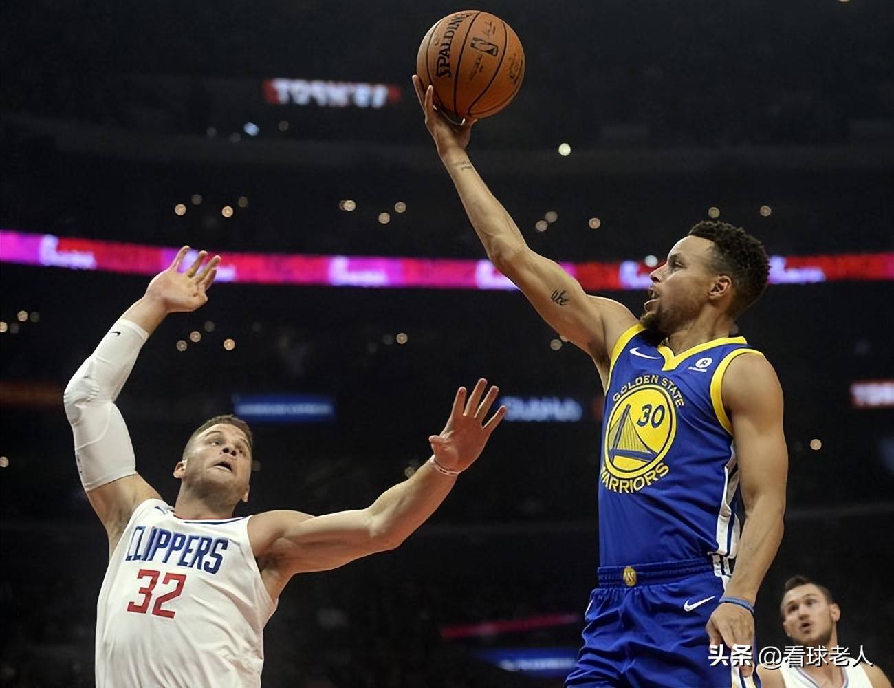 关于今夜体能课后,勒沃库森绝杀压哨备战NBA季后赛,管理层满意,训练强度明显提升的信息 关于今夜体能课后,勒沃库森绝杀压哨备战NBA季后赛,管理层满意,训练强度明显提升的信息